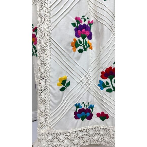 Vintage 70s Mexican Embroidered Halter Maxi Dress Sz S Crochet Lace Boho Cottage - Picture 11 of 13